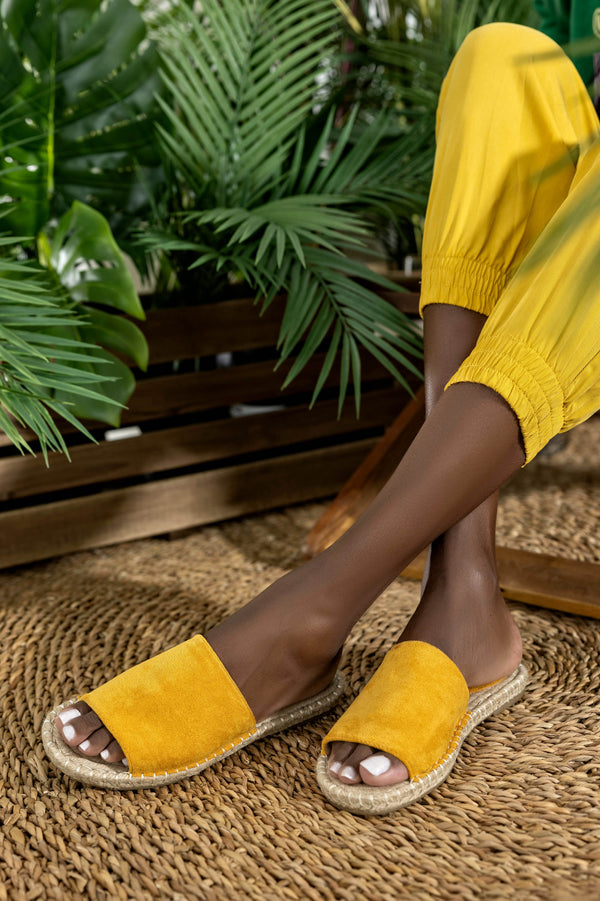 Espadrille slide sandals