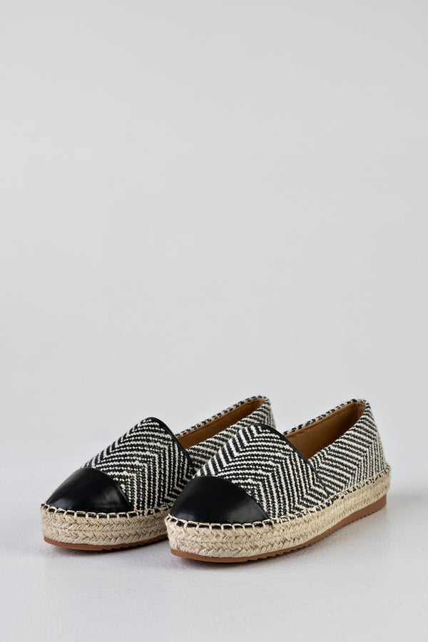 Slip-on, flatform espadrilles