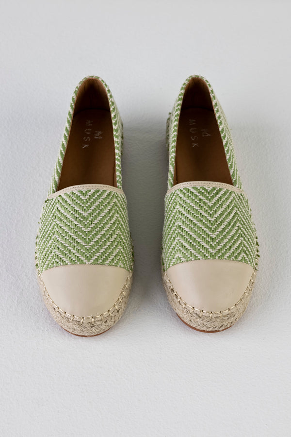 Slip-on, flatform espadrilles
