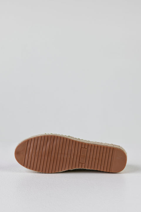 Slip-on, flatform espadrilles