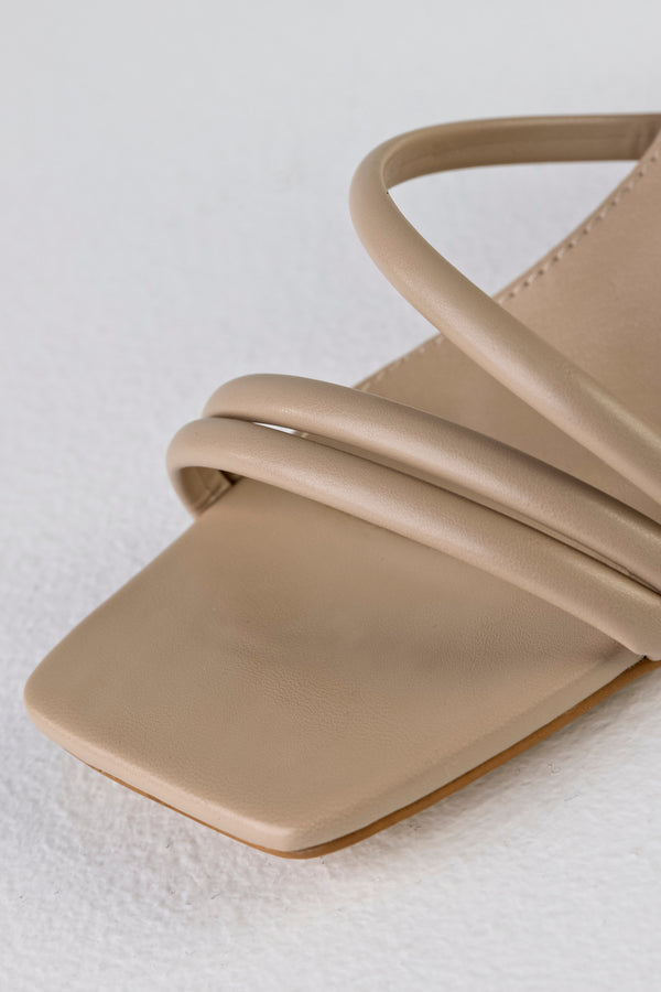 Square toe strappy heeled sandals
