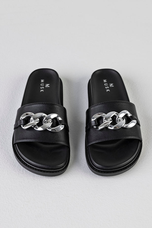 Slide sandal with chain