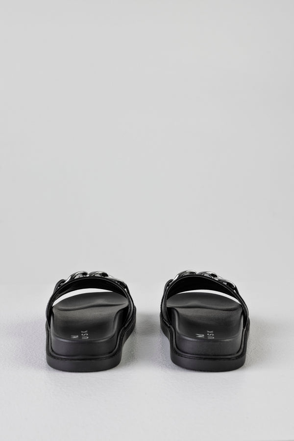 Slide sandal with chain
