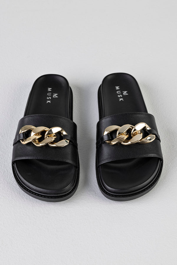 Slide sandal with chain