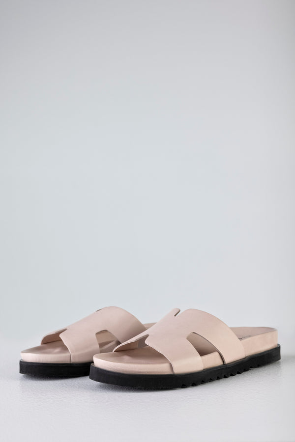 Leather platform slide sandals