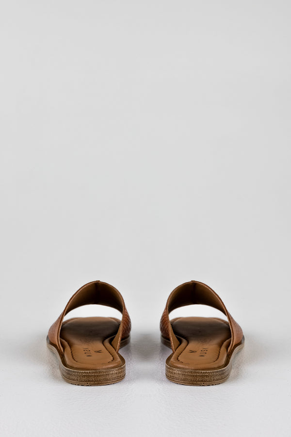 Leather slide flat sandals