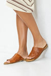 Leather slide flat sandals