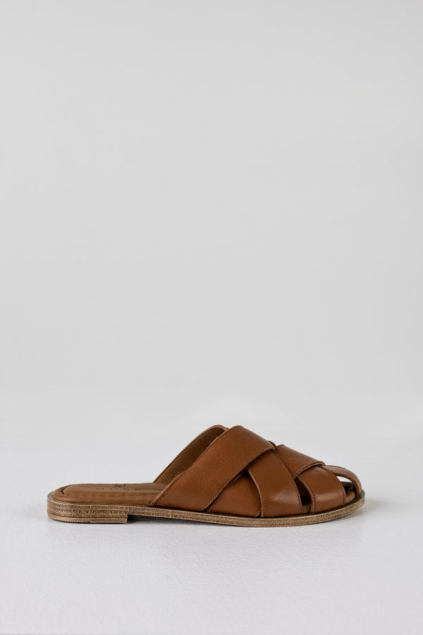 Leather woven-strap mules