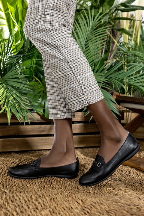 Leather loafers with buckle