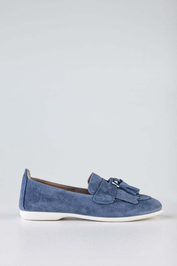 Leather suede loafers with tassels