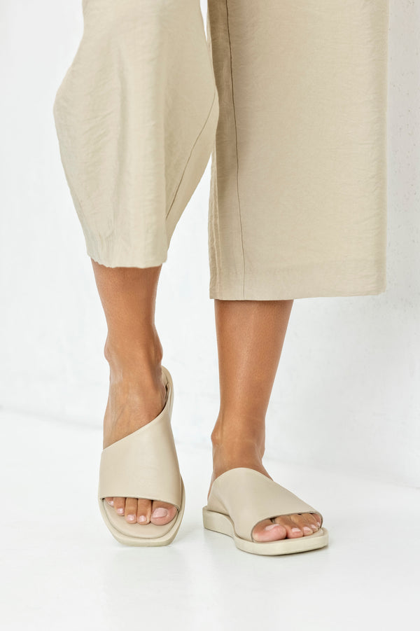 Leather asymmetrical slide sandals