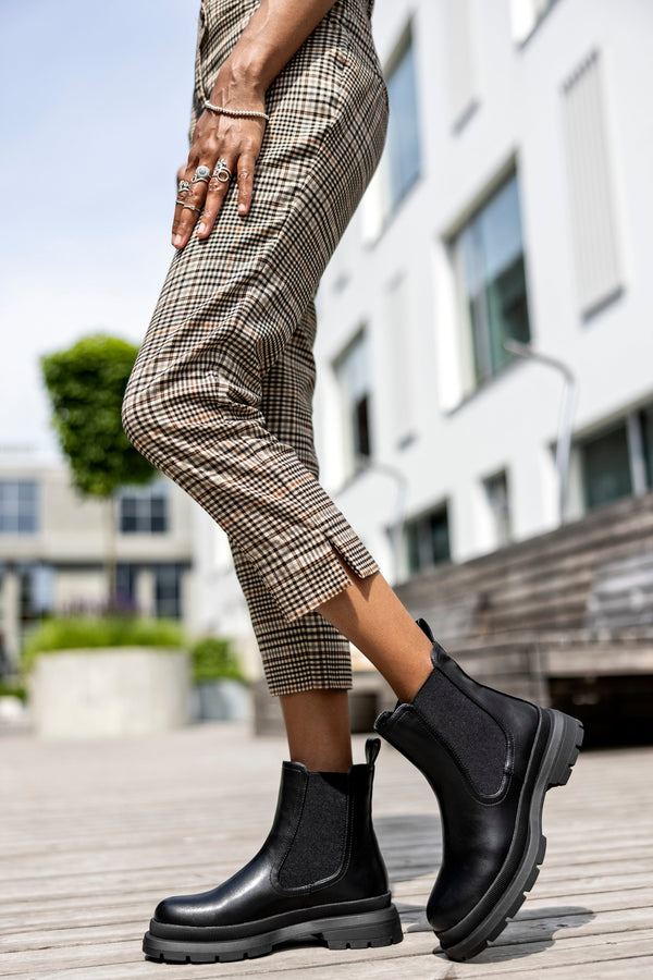 Chelsea boots