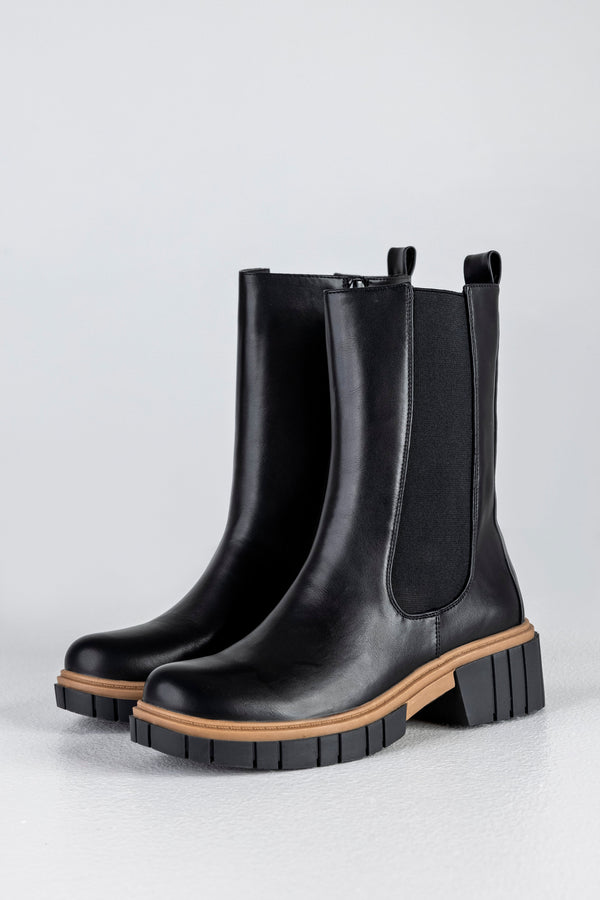 Chelsea boots
