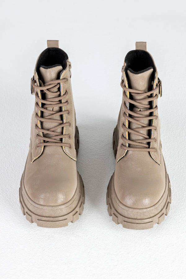 Chunky sole lace-up boots with buckle
