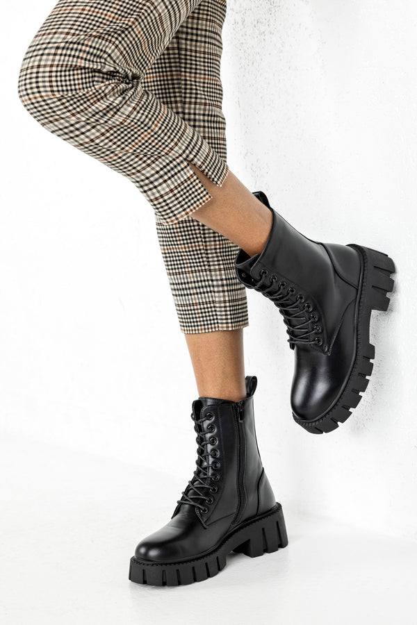 Lace-up boots
