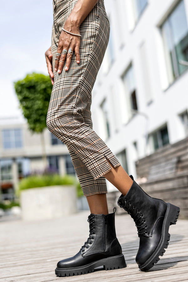 Lace-up boots