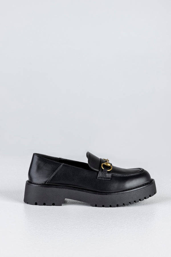Chunky sole loafers with chain