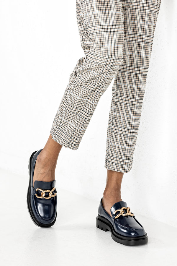 Chunky sole loafers with chain