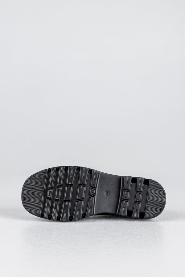 Chunky sole loafers with chain
