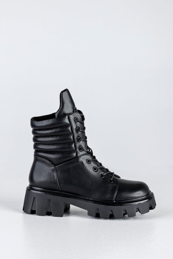 Lace-up boots