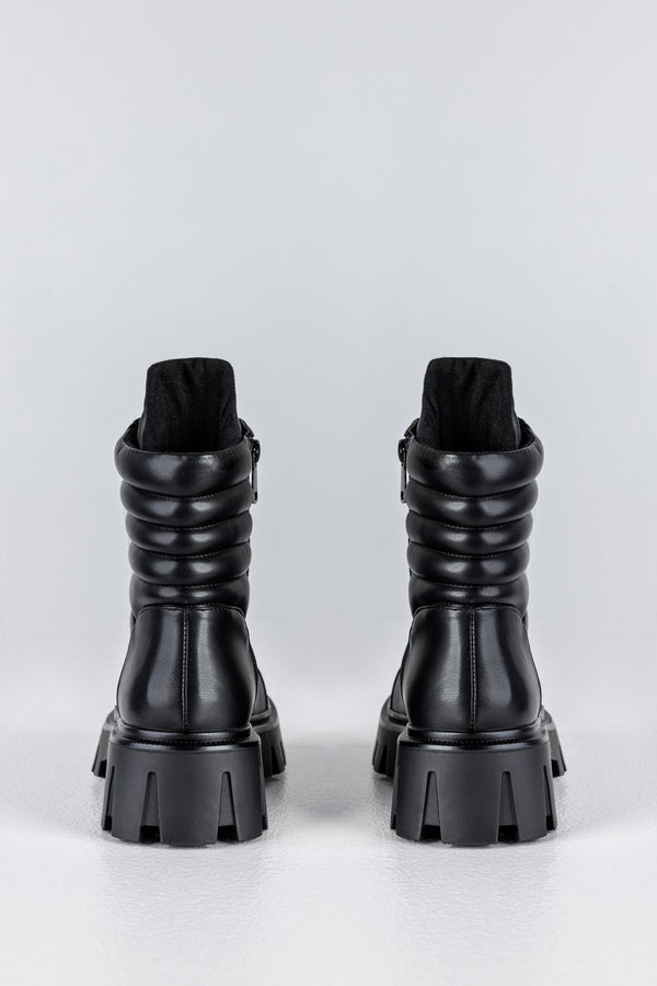 Lace-up boots