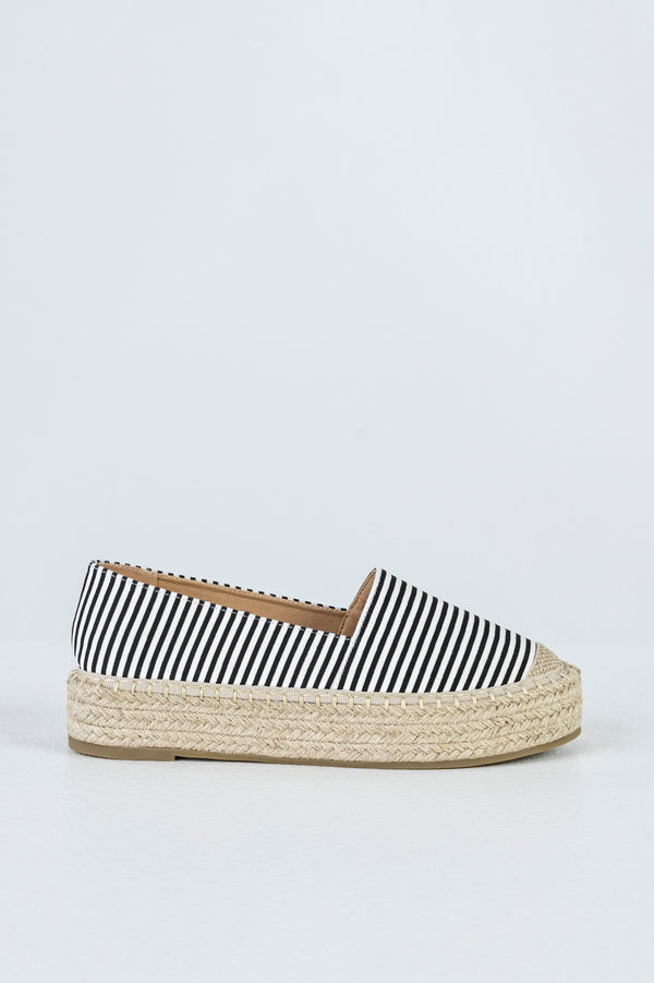 Slip-on, flatform espadrilles