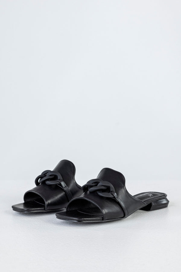 Slide sandals with chain