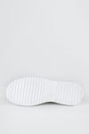 Lace-up fastening sneakers