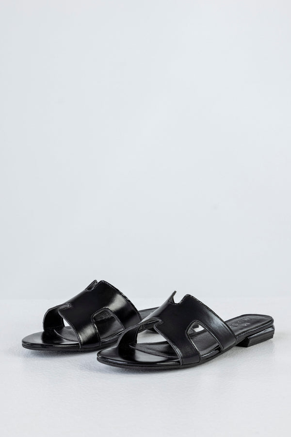 Slide sandals