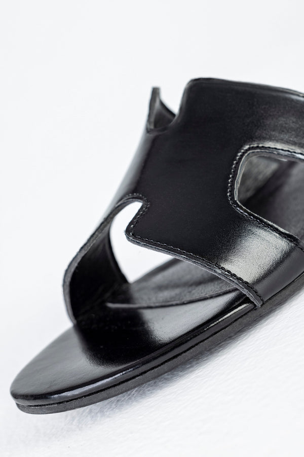 Slide sandals