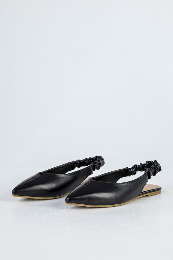 Slingback, pointed toe shoes