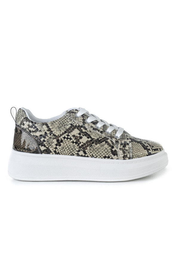Flatform sneakers