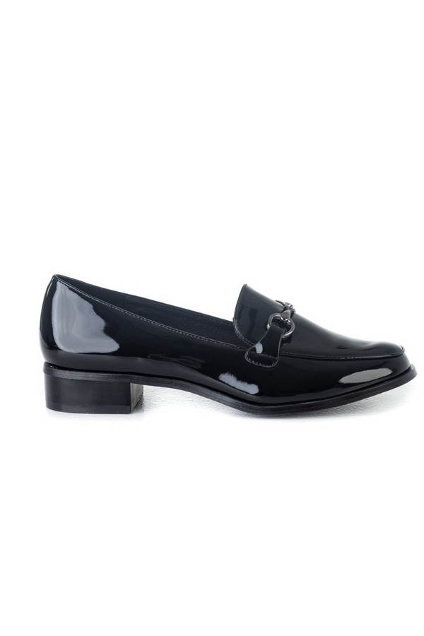 Patent loafers with buckle